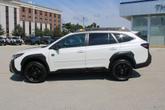 Thumbnail of 2022 Crystal White Pearl Subaru Outback