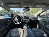 Thumbnail of 2016 Kinetic Blue Metallic Chevrolet Volt
