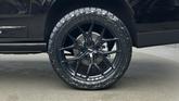 Thumbnail of 2025 Onyx Black GMC Yukon XL
