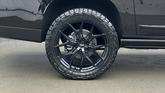 Thumbnail of 2025 Onyx Black GMC Yukon XL