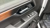 Thumbnail of 2025 Summit White GMC Yukon XL