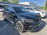 Photo of 2022 Ebony Black Kia Sorento