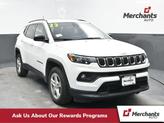 Photo of 2023 Bright White Clearcoat Jeep Compass