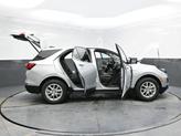 Thumbnail of 2022 Silver Ice Metallic Chevrolet Equinox
