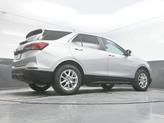 Thumbnail of 2022 Silver Ice Metallic Chevrolet Equinox