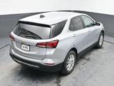 Thumbnail of 2022 Silver Ice Metallic Chevrolet Equinox