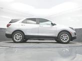 Thumbnail of 2022 Silver Ice Metallic Chevrolet Equinox