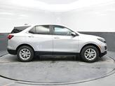 Thumbnail of 2022 Silver Ice Metallic Chevrolet Equinox