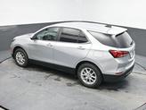 Thumbnail of 2022 Silver Ice Metallic Chevrolet Equinox