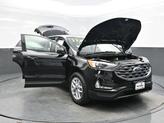 Thumbnail of 2022 Agate Black Metallic Ford Edge