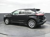 Thumbnail of 2022 Agate Black Metallic Ford Edge