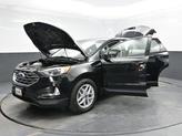 Thumbnail of 2022 Agate Black Metallic Ford Edge