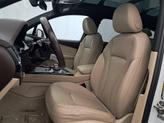 Thumbnail of 2017 Glacier White Metallic Audi Q7