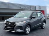 Thumbnail of 2025 Gun Metallic Nissan Kicks