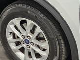 Thumbnail of 2022 Oxford White Ford Escape