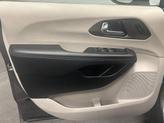 Thumbnail of 2023 Granite Crystal Clearcoat Metallic Chrysler Pacifica