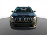Thumbnail of 2017 Diamond Black Jeep Cherokee