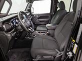 Thumbnail of 2022 Black Jeep Gladiator