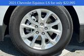Thumbnail of 2021 Silver Ice Metallic Chevrolet Equinox