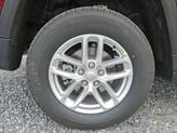 Thumbnail of 2025 Velvet Red Pearlcoat Jeep Grand Cherokee
