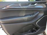 Thumbnail of 2022 Bright White Clearcoat Jeep Grand Cherokee