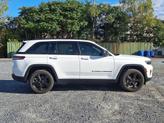 Thumbnail of 2022 Bright White Clearcoat Jeep Grand Cherokee