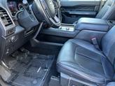 Thumbnail of 2019 White Platinum Metallic Tri-Coat Ford Expedition