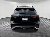 Thumbnail of 2022 Midnight Black Metallic Toyota Highlander