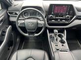 Thumbnail of 2022 Midnight Black Metallic Toyota Highlander