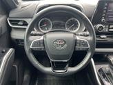 Thumbnail of 2022 Midnight Black Metallic Toyota Highlander