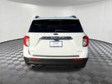 Thumbnail of 2021 Oxford White Ford Explorer
