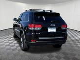 Thumbnail of 2022 Diamond Black Crystal Pearlcoat Jeep Grand Cherokee