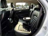 Thumbnail of 2024 Oxford White Ford Edge