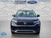 Thumbnail of 2023 Deep Black Pearl Effect Volkswagen Taos