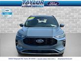Thumbnail of 2023 Vapor Blue Metallic Ford Escape
