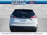 Thumbnail of 2024 Oxford White Ford Edge