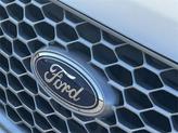 Thumbnail of 2024 Oxford White Ford Edge