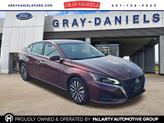 Photo of 2023 Garnet Pearl Nissan Altima