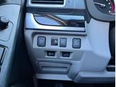 Thumbnail of 2018 White Subaru Forester