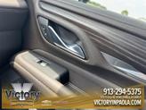 Thumbnail of 2021 Summit White GMC Yukon