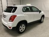 Thumbnail of 2018 Summit White Chevrolet Trax