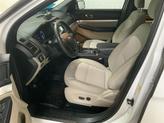 Thumbnail of 2019 Oxford White Ford Explorer