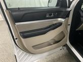 Thumbnail of 2019 Oxford White Ford Explorer