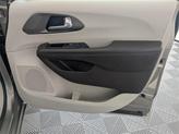 Thumbnail of 2018 Molten Silver Chrysler Pacifica