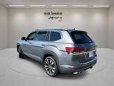 Thumbnail of 2022 Platinum Gray Metallic Volkswagen Atlas