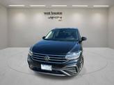 Photo of 2022 Deep Black Pearl Effect Volkswagen Tiguan