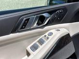 Thumbnail of 2023 Black Sapphire Metallic BMW X7