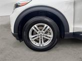 Thumbnail of 2022 Star White Metallic Tri-Coat Ford Explorer