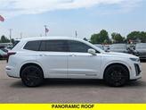 Thumbnail of 2020 Crystal White Tricoat Cadillac XT6