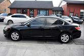 Thumbnail of 2009 Crystal Black Pearl Honda Accord